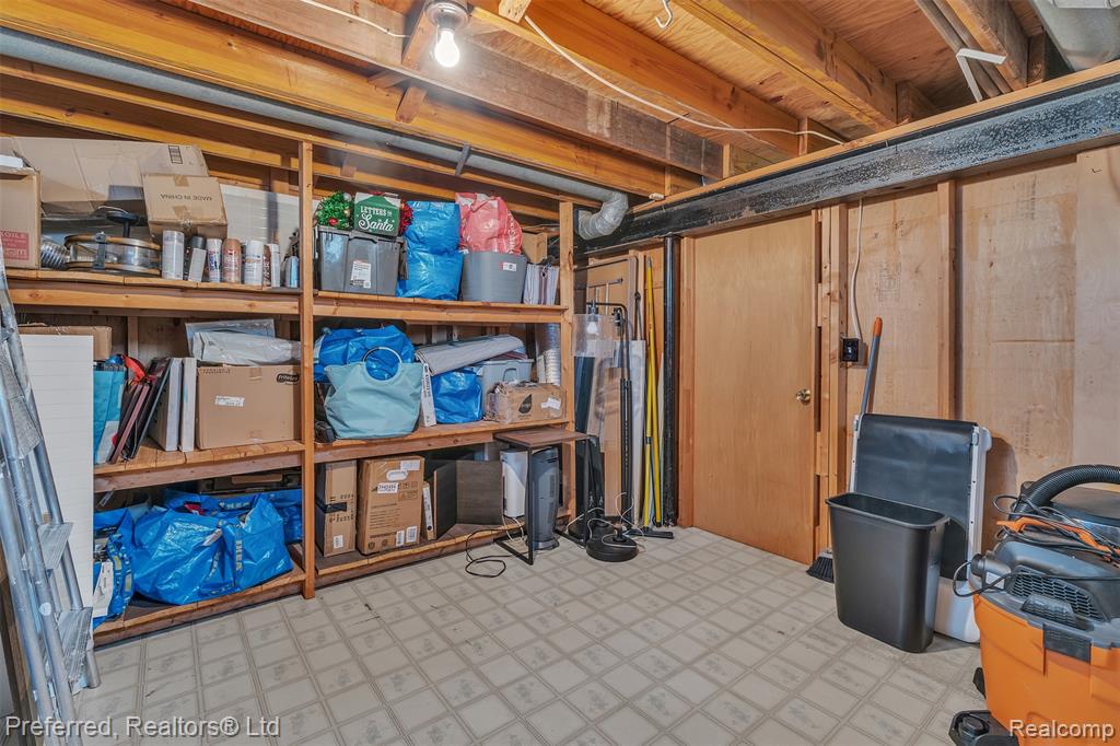 19517 Dartmouth Place, Northville, MI 48167 — Photo 29