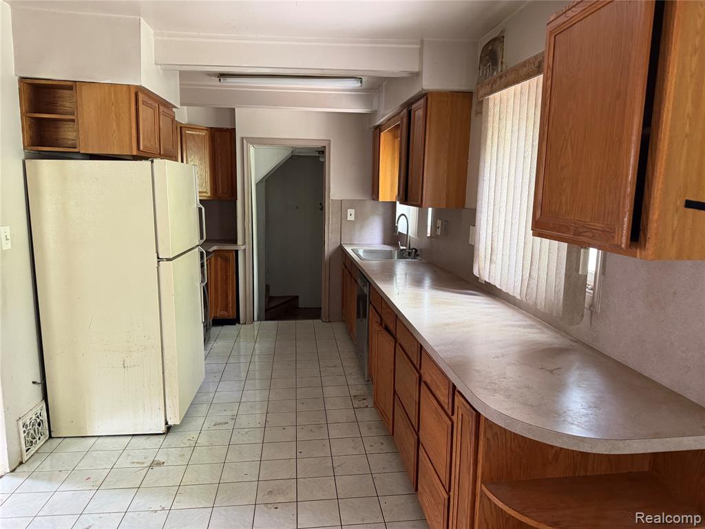 4124 Jackson Street, Dearborn Heights, MI 48125 — Photo 6