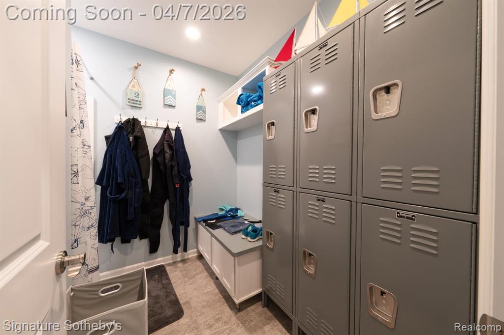 5001 FOREST VALLEY, Clarkston, MI, 48348