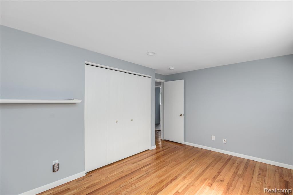 5559 Abington, West Bloomfield, MI — Photo 32