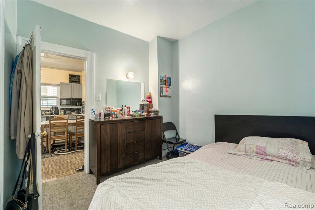 4568 CHARLES Street, Hamtramck, MI 48212 — Photo 13