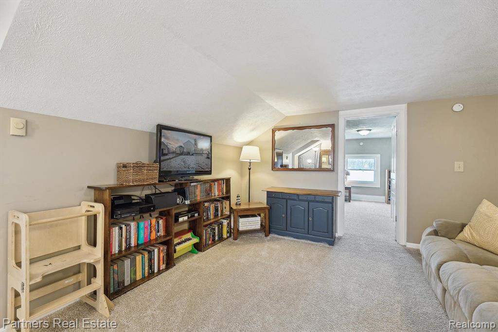 3349 E Howell Road, Webberville, MI 48892 — Photo 25