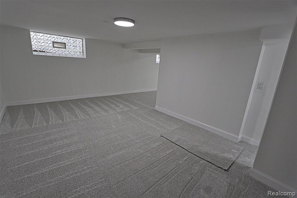 4739 Quarton Road, Bloomfield Hills, MI 48301 — Photo 38