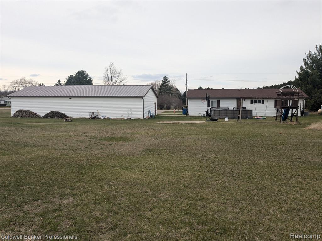2247 WATERMAN Road, Mayville Vlg, MI 48744 — Photo 9