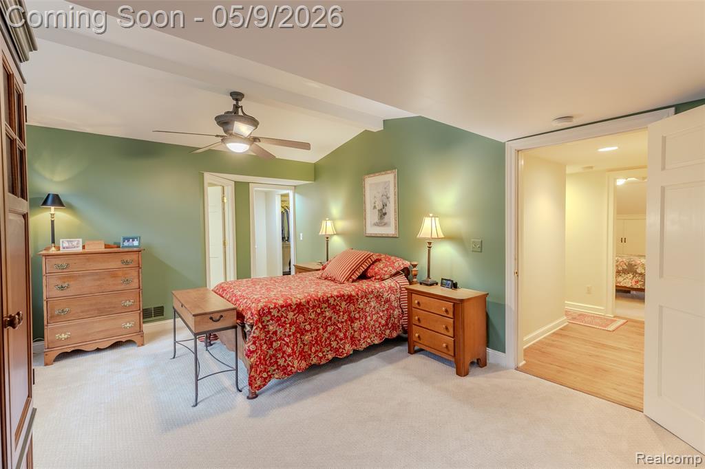 1081 E Tienken Road N, Rochester, MI 48306 — Photo 43