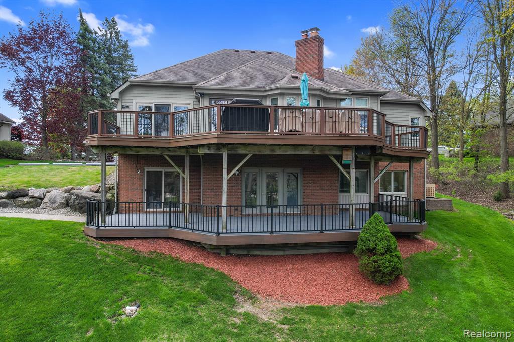 8261 STAGHORN Trail, Clarkston, MI 48348 — Photo 14