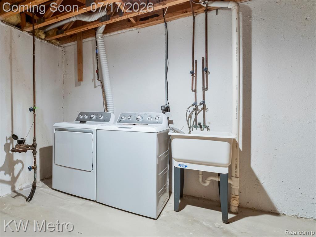 41874 Cantebury Drive, Novi, MI 48377 — Photo 24