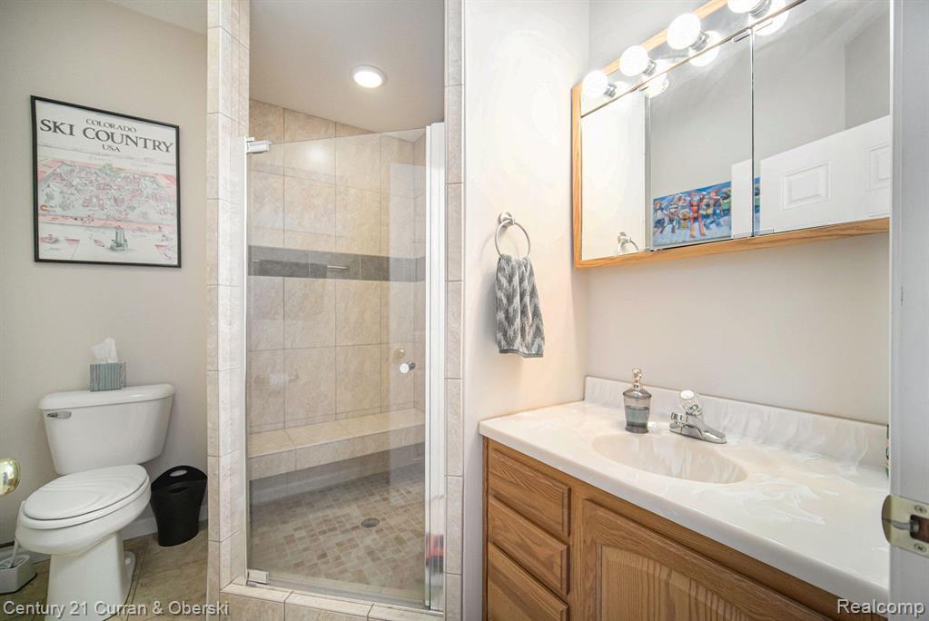 504 Olcott Lake Drive, Jackson, MI 49201 — Photo 34