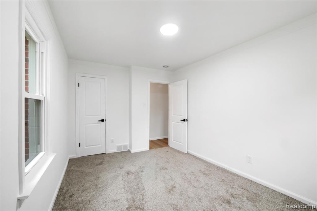 602 Lawson Street, Royal Oak, MI 48067 — Photo 14