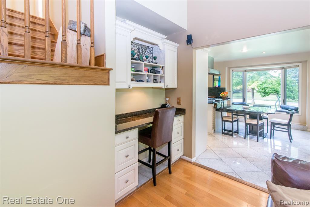 4088 PARKSTONE Court, Troy, MI 48098 — Photo 55