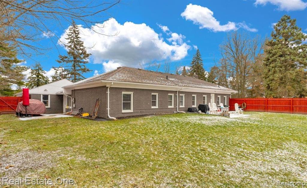 16423 Admiral, Fraser, MI 48026 — Photo 9