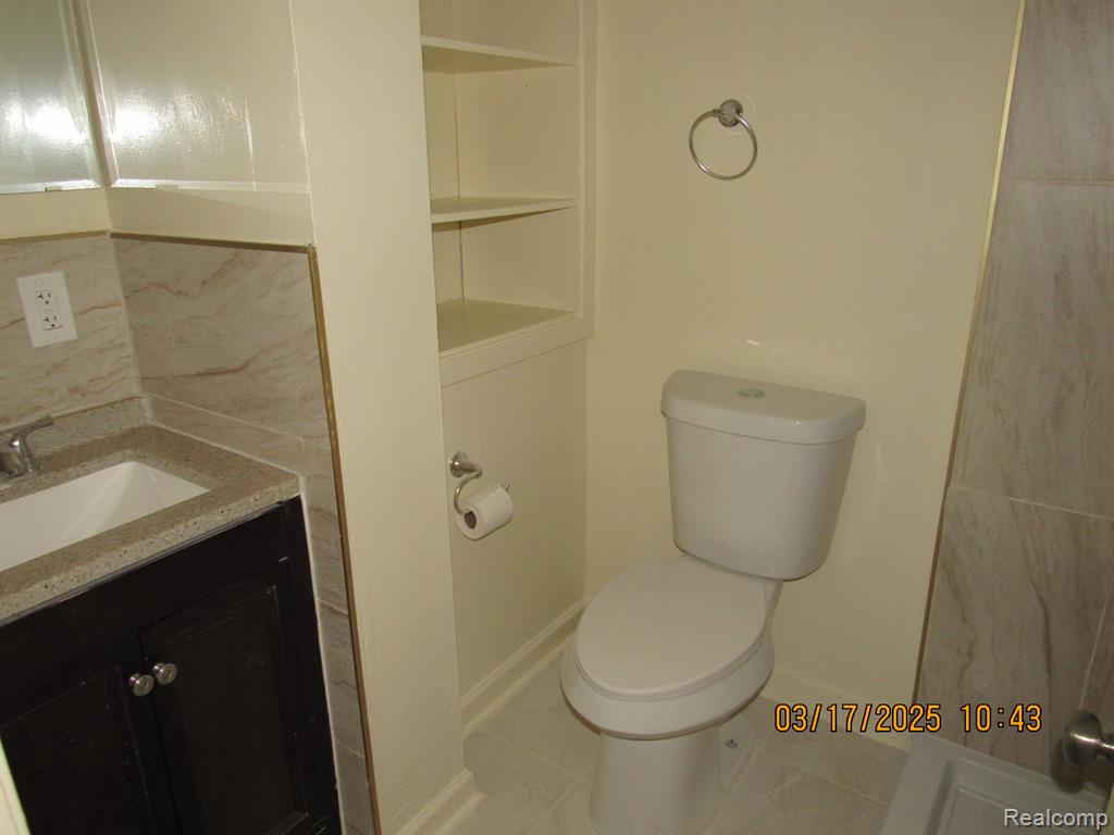 548 EMERSON Avenue, Pontiac, MI 48342 — Photo 10
