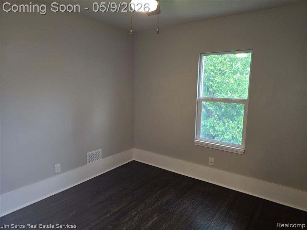 86 Englewood Street, Detroit, MI 48202 — Photo 15