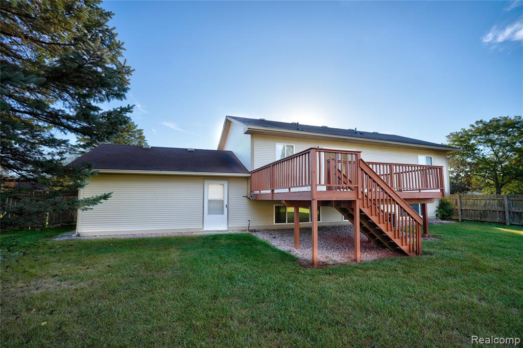 6068 Hearthside Place, Grand Blanc, MI 48439 — Photo 8