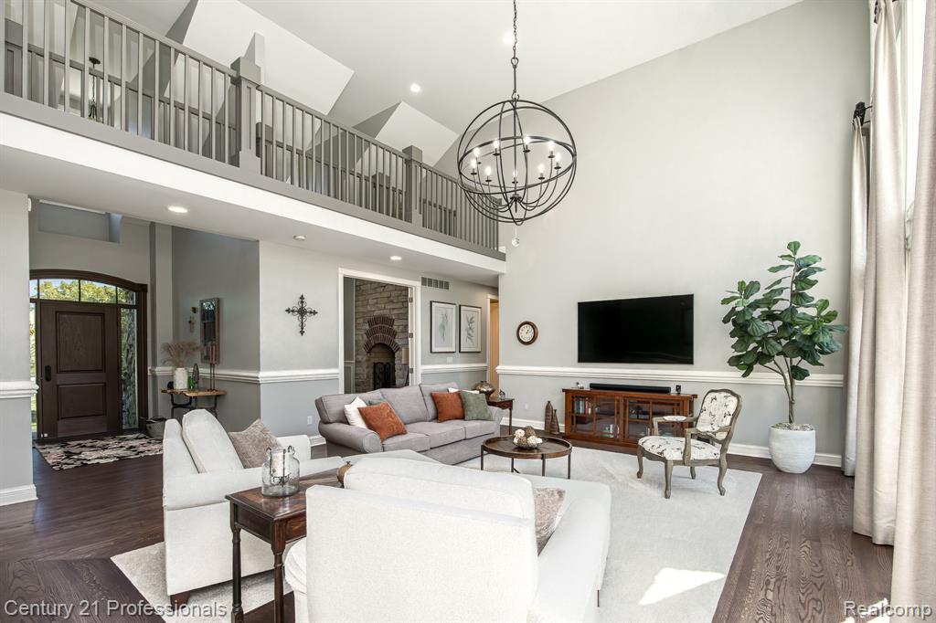 8242 Pine Hollow Court, Grand Blanc, MI 48439 — Photo 20