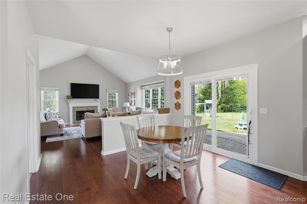 5097 Birkdale Drive, Commerce Twp, MI 48382 — Photo 17