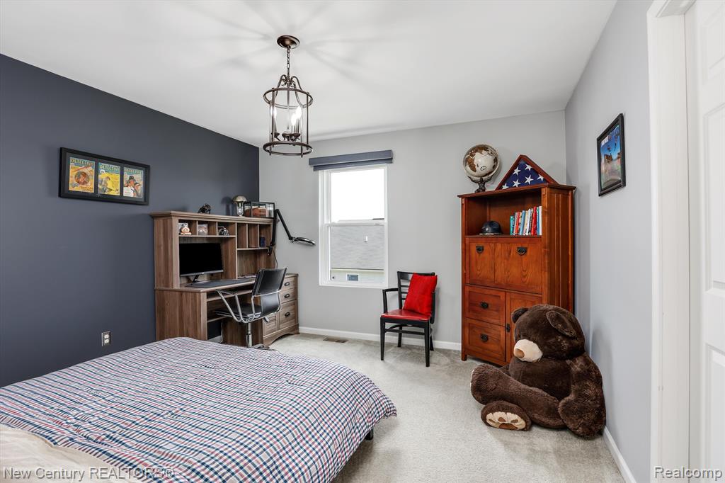 8421 Walnut Hill, Dexter, MI 48130 — Photo 26