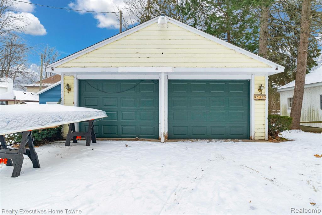 5430 Lakeshore Road, Fort Gratiot, MI 48059 — Photo 59