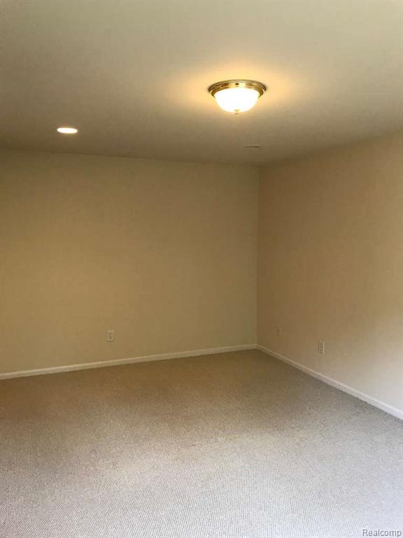 7782 Watford Drive, West Bloomfield, MI — Photo 21
