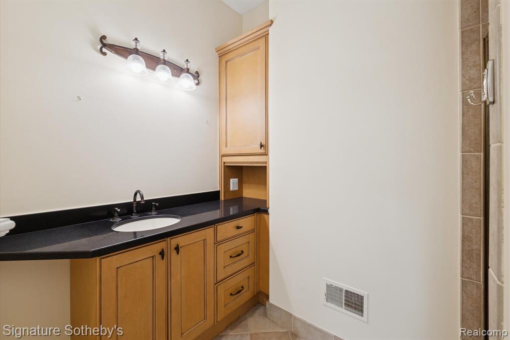 2140 33 Mile Road, Bruce, MI 48065 — Photo 39