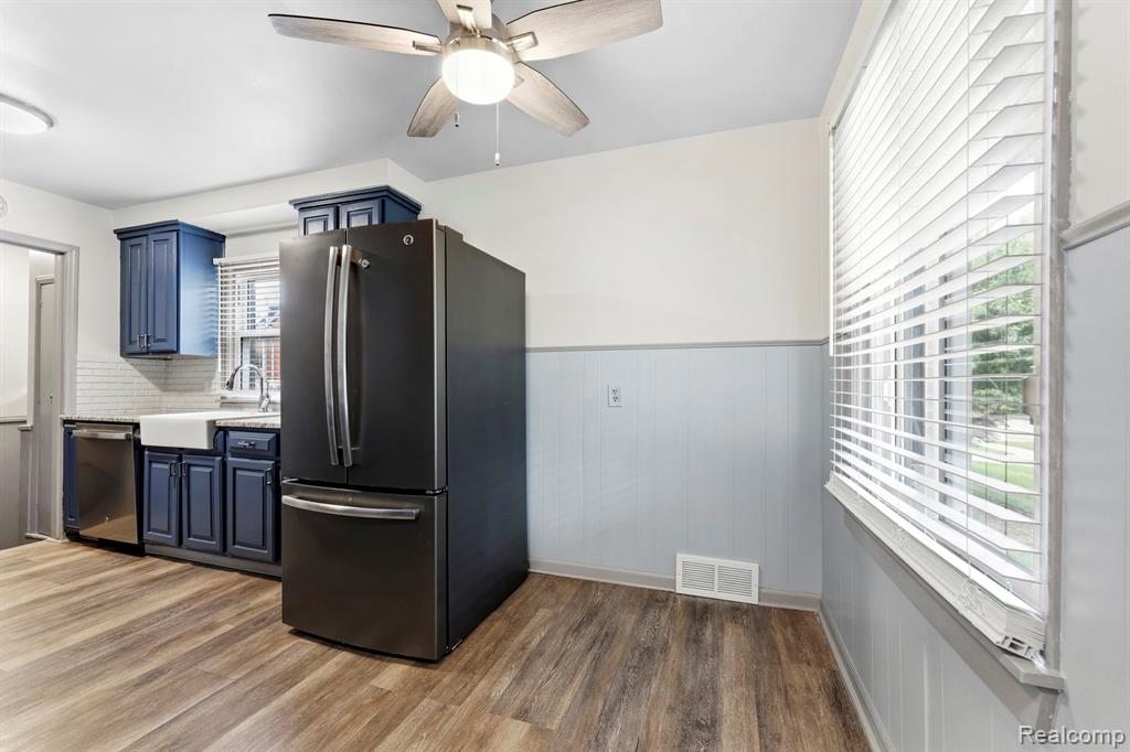 9636 Quandt Avenue, Allen Park, MI 48101 — Photo 10