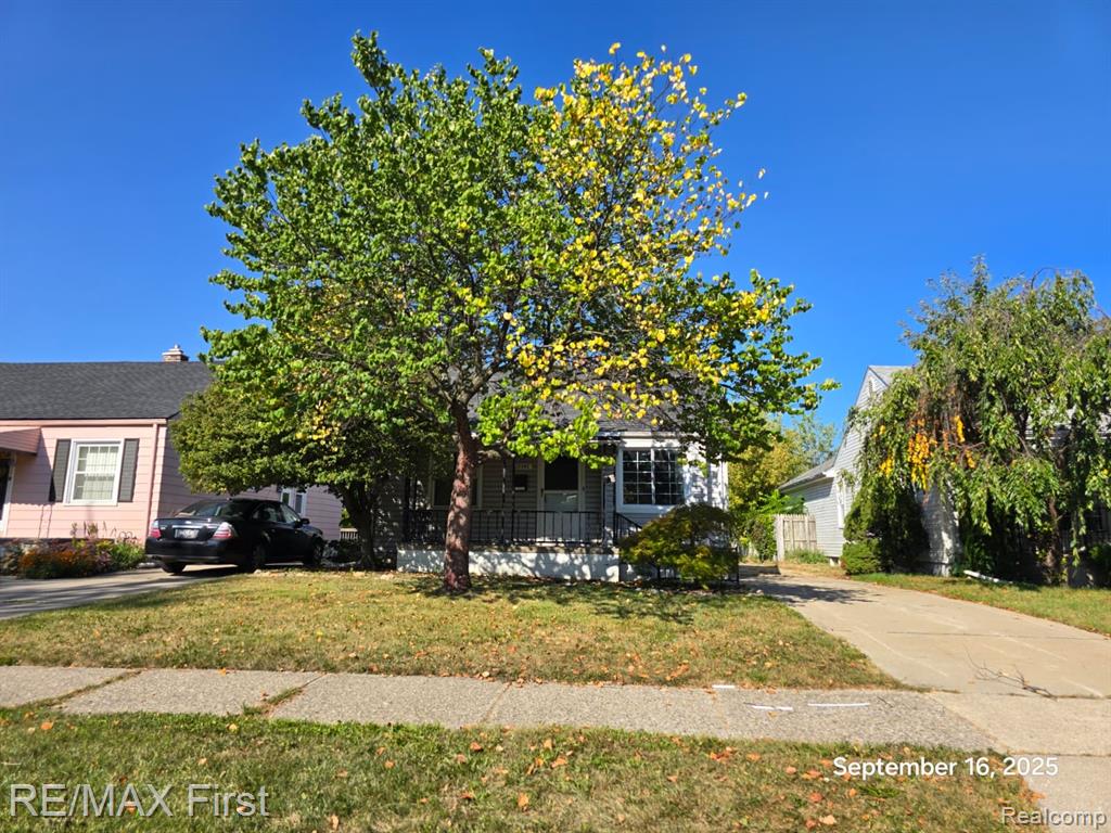 19341 Woodside Street, Harper Woods, MI 48225 — Photo 2