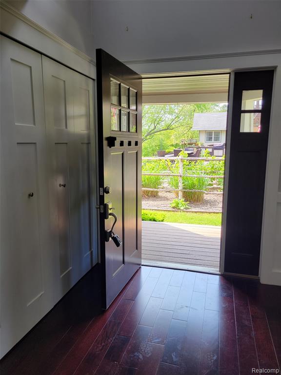 9635 Norman Road, Clarkston, MI 48348 — Photo 10
