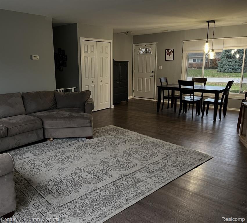 7431 N Briarcliff Knoll Drive, West Bloomfield, MI — Photo 20