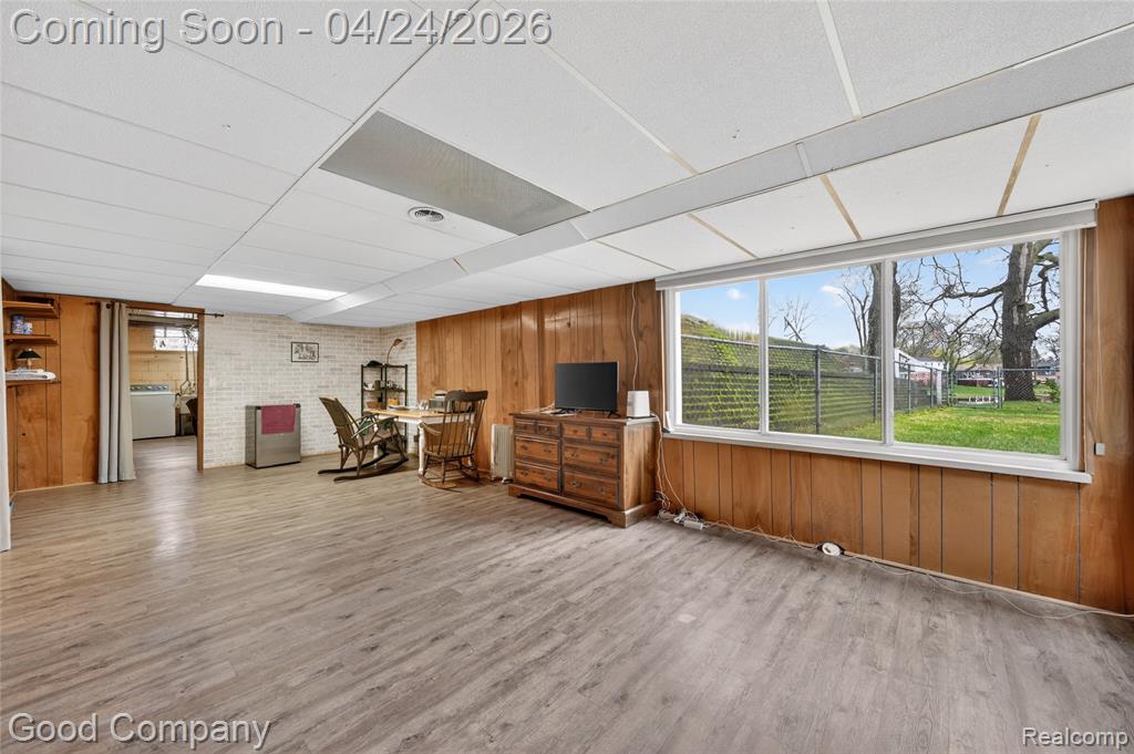 3463 Coseyburn Road, Waterford, MI 48329 — Photo 36