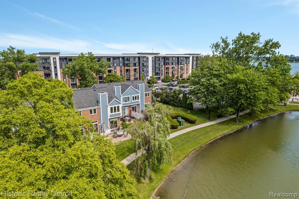 203 WINDWARD Court, 22, Detroit, MI 48207 — Photo 46