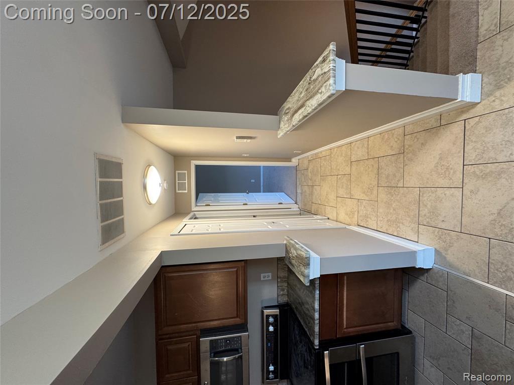 45562 Warwick Drive, Macomb, MI 48044 — Photo 18