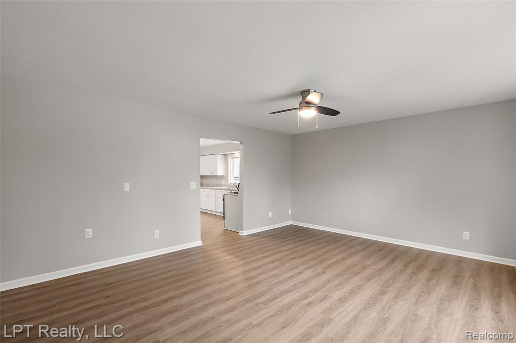 41400 Utica Road, Sterling Heights, MI 48313 — Photo 12