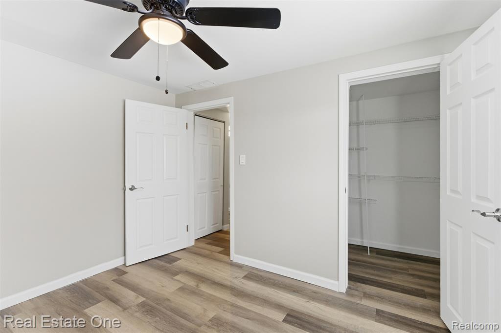 4005 Weddell Street, Dearborn Heights, MI 48125 — Photo 19