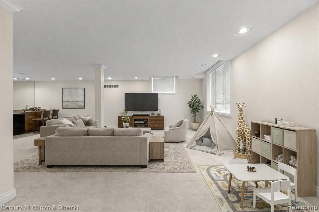 47611 Manorwood Drive, Northville, MI — Photo 20