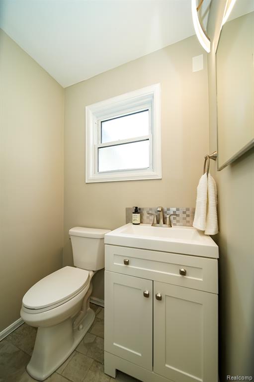 5367 E 13 Mile Road, Warren, MI 48092 — Photo 29