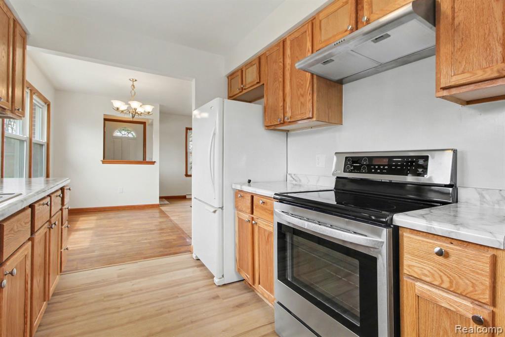 385 Devonshire Street, Ypsilanti, MI 48198 — Photo 8