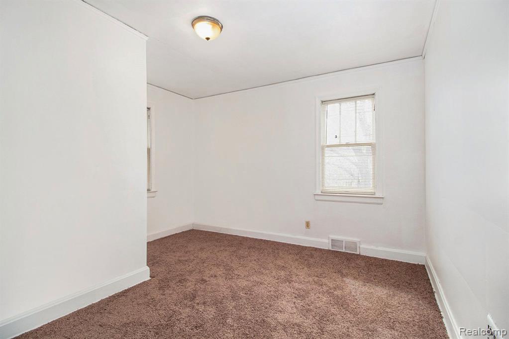 8100 ROBSON Street, Detroit, MI 48228 — Photo 8