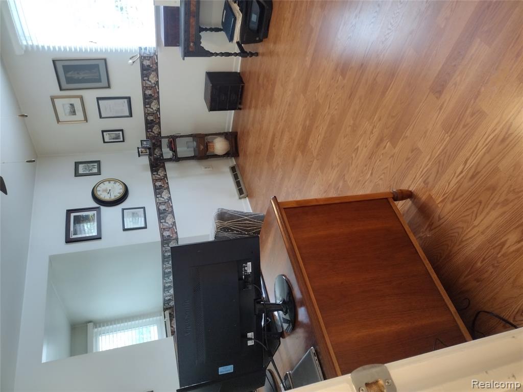 675 Montana Street, Marysville, MI 48040 — Photo 29