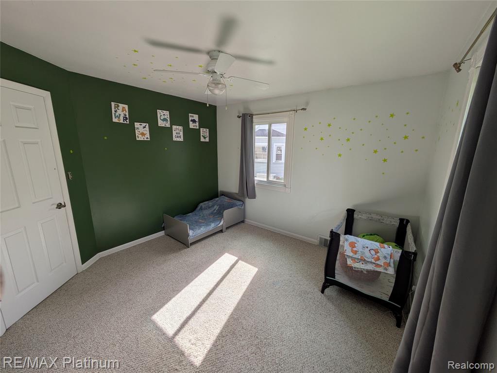 815 N Dewey Street, Owosso, MI 48867 — Photo 13