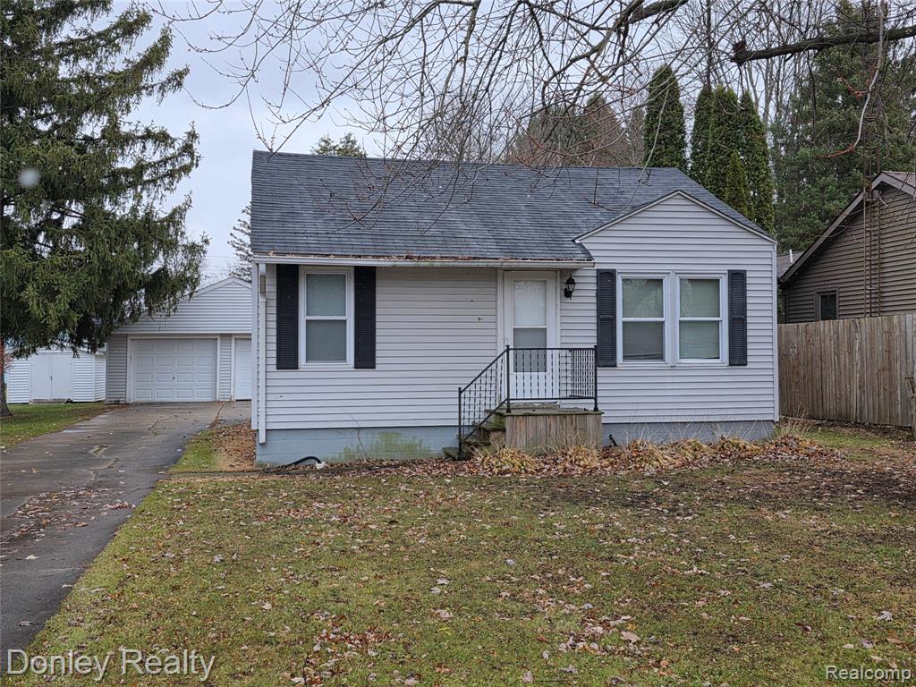 2835 Doyle Street, Marlette, MI 48453 — front exterior