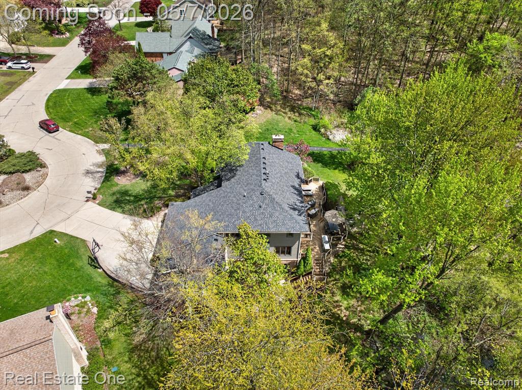 38967 Holsworth Court, Farmington, MI 48331 — Photo 80