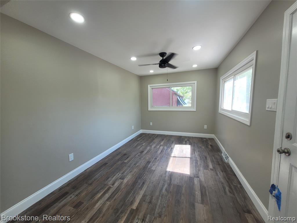 5911 Radnor Street, Detroit, MI 48224 — Photo 10
