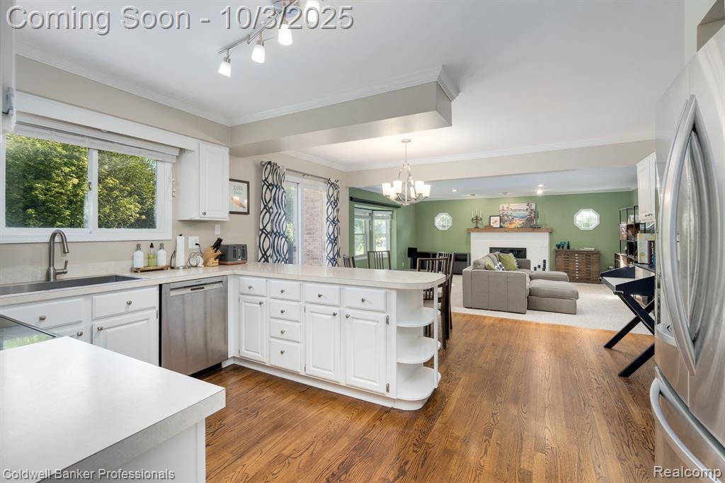 6844 Woodmere Drive, Canton, MI 48187 — Photo 21