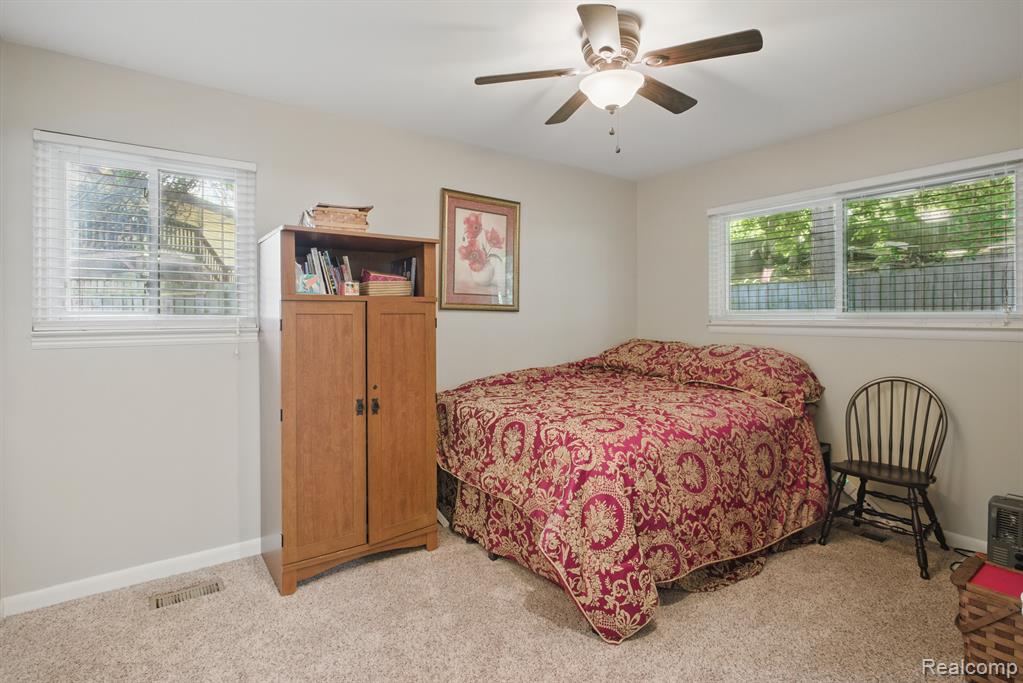 4371 Waverly Drive, Waterford, MI 48329 — Photo 16