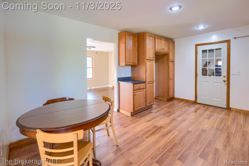 9298 Hilda Lane, Flushing, MI 48433 — Photo 12