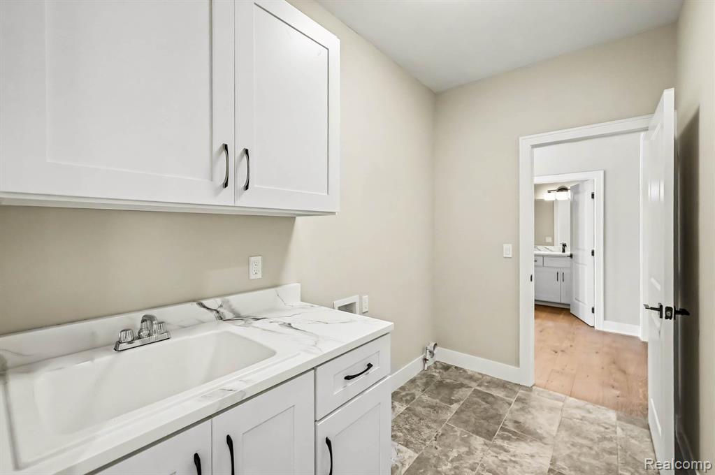 56211 Stone Falcon Drive, Shelby Twp, MI 48315 — Photo 39