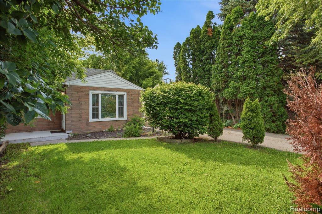 1660 N Sheldon Road, Canton, MI 48187 — Photo 20