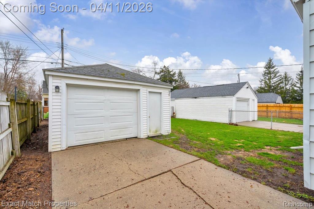576 Markle Avenue, Pontiac, MI 48340 — Photo 35