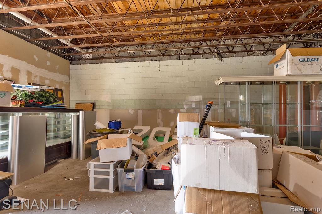 465 S Schaefer Highway, Detroit, MI 48217 — Photo 5