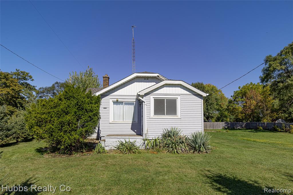 5305 Lapeer Road, Burton, MI 48509 — Photo 4